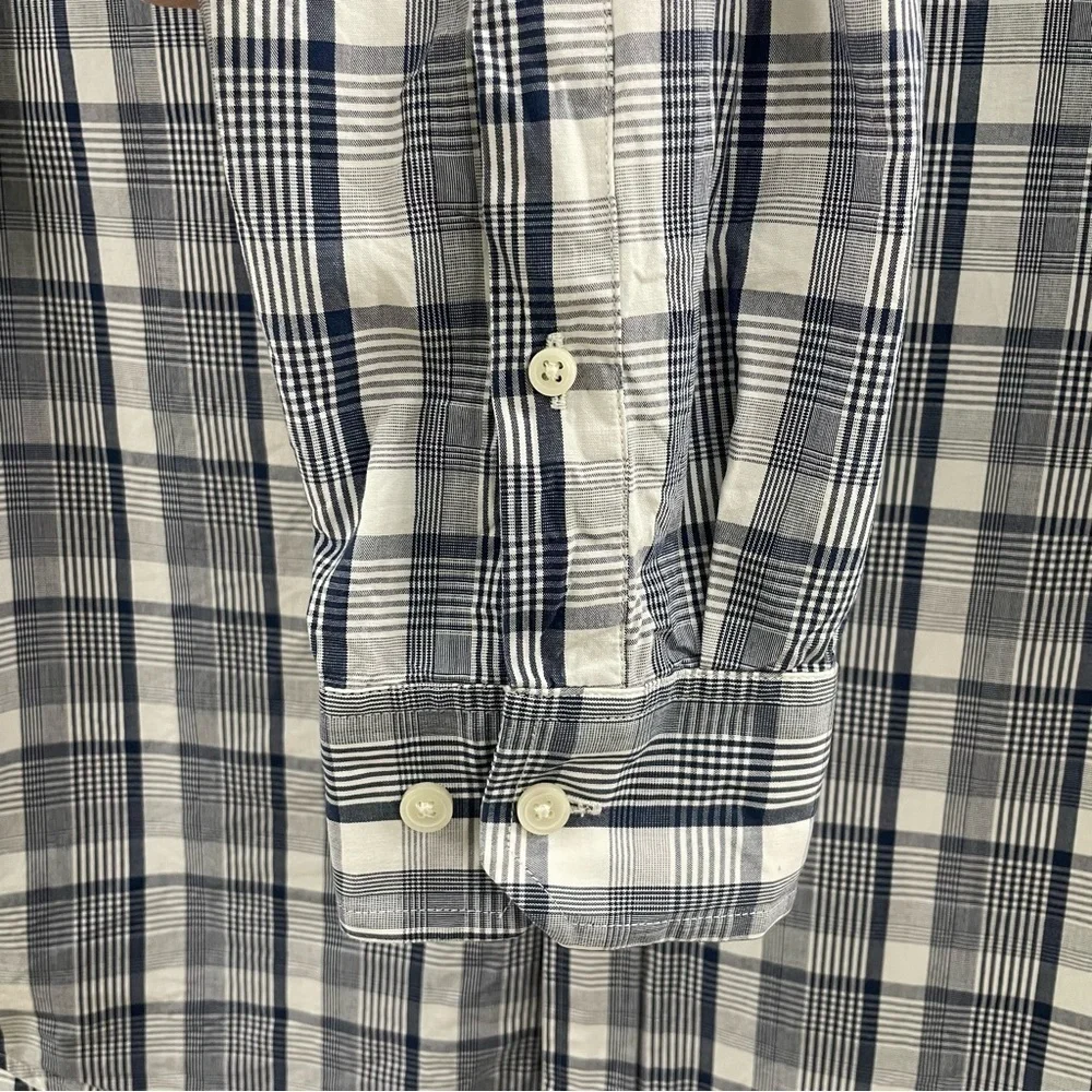 Banana Republic Men’s 100% Cotton Button Down Shirt White/Gray Size M